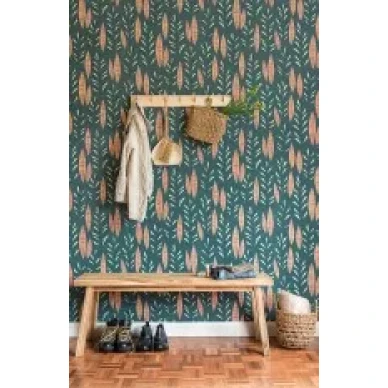 Garden city tumman harmaalla pohjalla ja ihanilla vaaleanpunaisilla lehdilla kuva