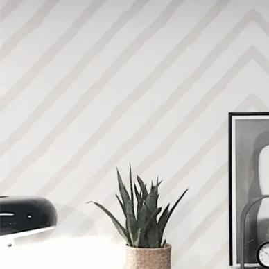 Flow harmaa raidallinen tapetti Mimoulta kuva