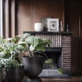 stor blomkruka Hourglass pot är perfekt för stora och spektakulära krukväxter
