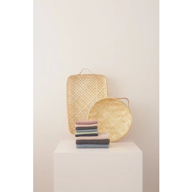 OYOY Sporta Large är en stor brödkorg kuva