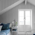Hamnskär Stripe tapet på vit bakgrund med gråa ränder