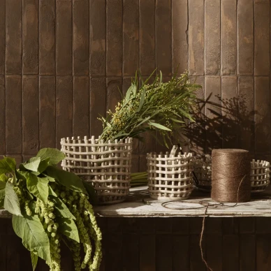 Ceramic Basket beige keramiikkaruukku Ferm Living kuva