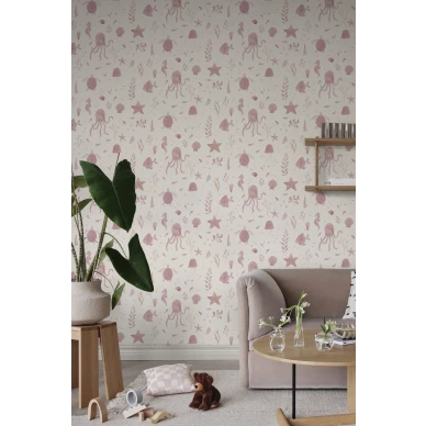 S10717 Della Pink Sandberg Wallpaper interior3 1400x2100 141a0222 cd82 486a 89d6 892f2b85dcbc kuva