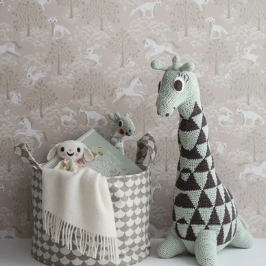 Fairytale Fox roosa elaintapetti lastenhuoneeseen Littlephantista image