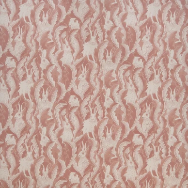 Hares in Hiding roosa elaintapetti Langelid von Bromssenilta Dusty Pink image