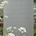 Please Have A Seat vihrea rottinkitapetti Langelid von Bromssenilta Dusty Olive