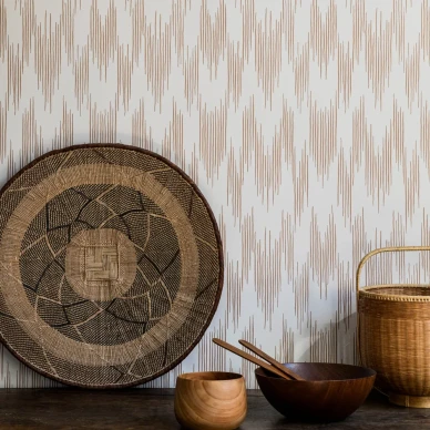 Ikat ruskea graafinen tapetti Langelid von Bromssen Cinnamon kuva