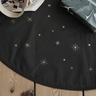 Star Christmas Tree Blanket tummanvihrea joulukuusenmatto jouluksi kuva