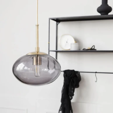 Opal pieni harmaa pyorea kattovalaisin olohuoneeseen House Doctorilta kuva