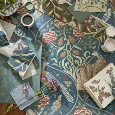 Seasons by May sininen lintutapetti Morris image