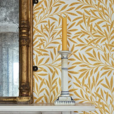 Willow keltainen lehtitapetti Morrikselta kuva