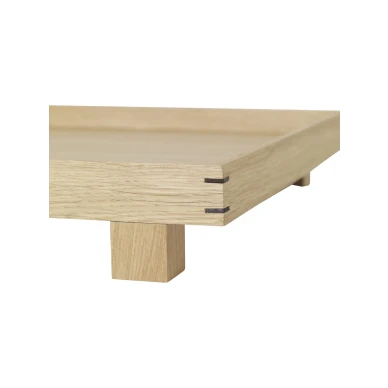 Bon Wooden tray pieni puinen tammitarjotin lahikuva Ferm Livingilta image