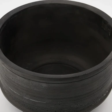 Ground Planter large iso musta ruukku House Doctorilta kuva