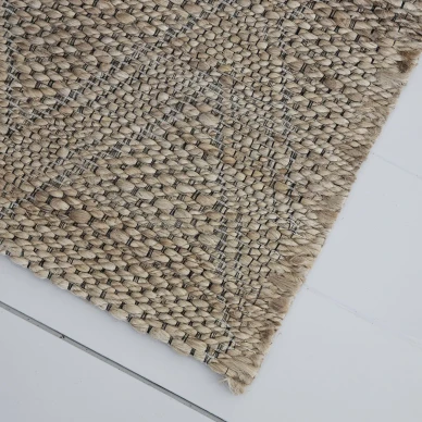 Mara Rug beige pitka matto lahikuva House Doctorilta 130x85 image