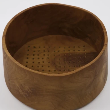 Berry Bowl suuri puinen kulho ilma aukoilla House Doctorilta image