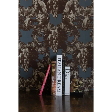 Sir Grace sininen hevostapetti olohuoneeseen Ulricehamns tapetfabrik kuva