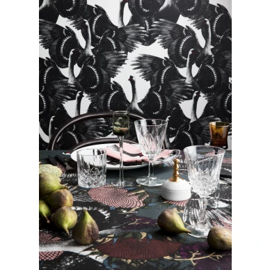 Swan Lake mustavalkoinen lintutapetti ruokasaliin kuva