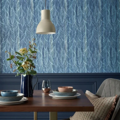 Bramble sininen kimallettava lehtitapetti ruokailuhuoneeseen 1838 Wallcoverings kuva