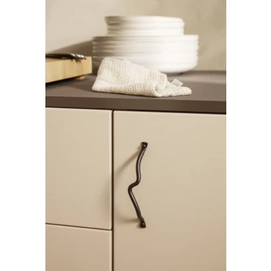 Curvature Handle musta kahva ovelle Ferm Livingilta image