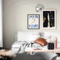 8611 beige pienikuviollinen lehtitapetti olohuoneeseen Borastapeterilta