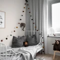 8643 valkoinen yksivarinen tapetti lastenhuoneeseen Borastapeterilta