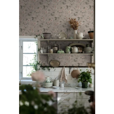 Lauras Cottage roosa kukkatapetti keittioon Borastapeterilta kuva