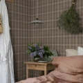 Tailors Tweed ruskea ruudullinen tapetti makuuhuoneeseen Borastapeterilta