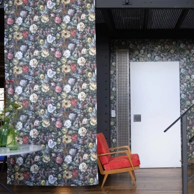 Mansur harmaa kukkatapetti Designers Guild kuva
