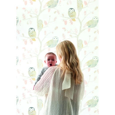 Little Owls vaalea roosa pollotapetti lastenhuoneeseen Harlequinilta image