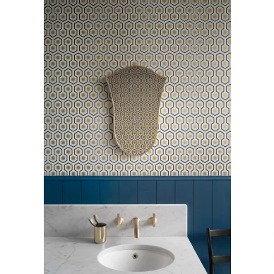 Hicks Hexagon kullanvarinen tiheakuvioinen geometrinen tapetti Cole et Sonilta kuva