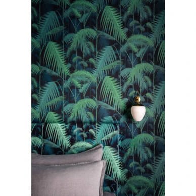 Palm Jungle tumma vihrea makuuhuoneen tapetti palmuilla Cole et Sonilta image
