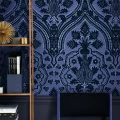 Pugin Palace Flock sininen medaljonkitapetti olohuoneeseen Cole et Sonilta 116 9033