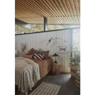 Gobi Grid Bedcover mustavalkoinen paivapeitto OYOYlta kuva
