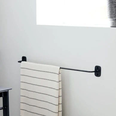 Pati long musta pitka pyyheteline kylpyhuoneeseen House Doctorilta 205341407 kuva