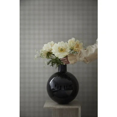 Herman vihrea ruudullinen kukkatapetti eteiseen Sandbergilta 245 28 image