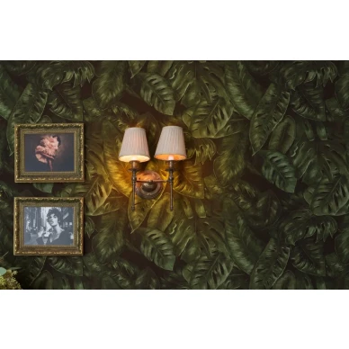 Amazon vihrea olohuoneen lehtitapetti Rebel Wallsilta kuva