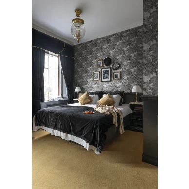 Saint Sebastian tummanharmaa puutapetti makuuhuoneeseen Rebel Wallsilta kuva