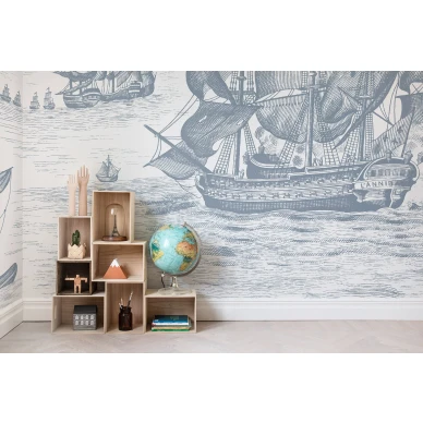 High Seas harmaa laivatapetti lastenhuoneeseen Rebel Wallsilta R14502 kuva
