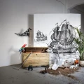 High Seas mustavalkoinen laivatapetti tauluna Rebel Wallsilta R14501