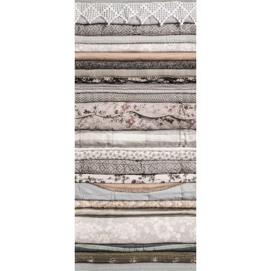 Her Royal Slumber hauska raidallinen muraltapetti koko kuvio Rebel Wallsilta R14631 kuva