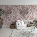 Porcelain roosa romanttinen kukkakuvioinen muraltapetti Rebel Wallsilta R13254