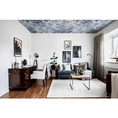 Porcelain sininen kukkakuvioinen muraltapetti Rebel Wallsilta R13255 image