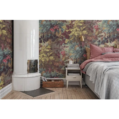 Vinum Raspeys varikas lehtitapetti makuuhuoneeseen Rebel Wallsilta R15771 kuva