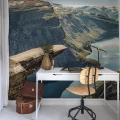 Trolltunga valokuvatapetti Norjan vuonomaisemalla tyohuoneeseen Rebel Wallsilta R16461