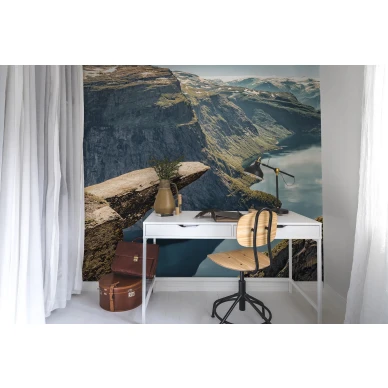 Trolltunga valokuvatapetti Norjan vuonomaisemalla tyohuoneeseen Rebel Wallsilta R16461 image