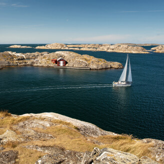 Coast Life saaristomaisema valokuvatapetti Rebel Wallsilta R16501 kuva