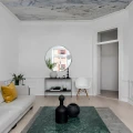 Big Diamond vaalea marmoritapetti kattoon Rebel Wallsilta R13426