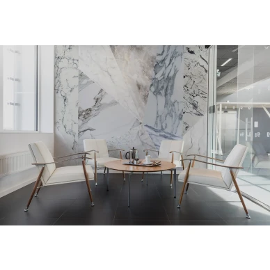 Big Diamond vaalea marmoritapetti ruokailuhuoneeseen Rebel Wallsilta R13426 kuva