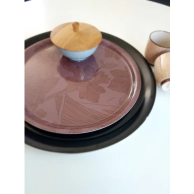 Ruosteen ruskea Pohjanmaatarjotin kattauksiin kuva