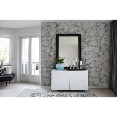 Flow vaalea marmorikuvioinen muraltapetti olohuoneeseen Rebel Wallsilta R12572 image